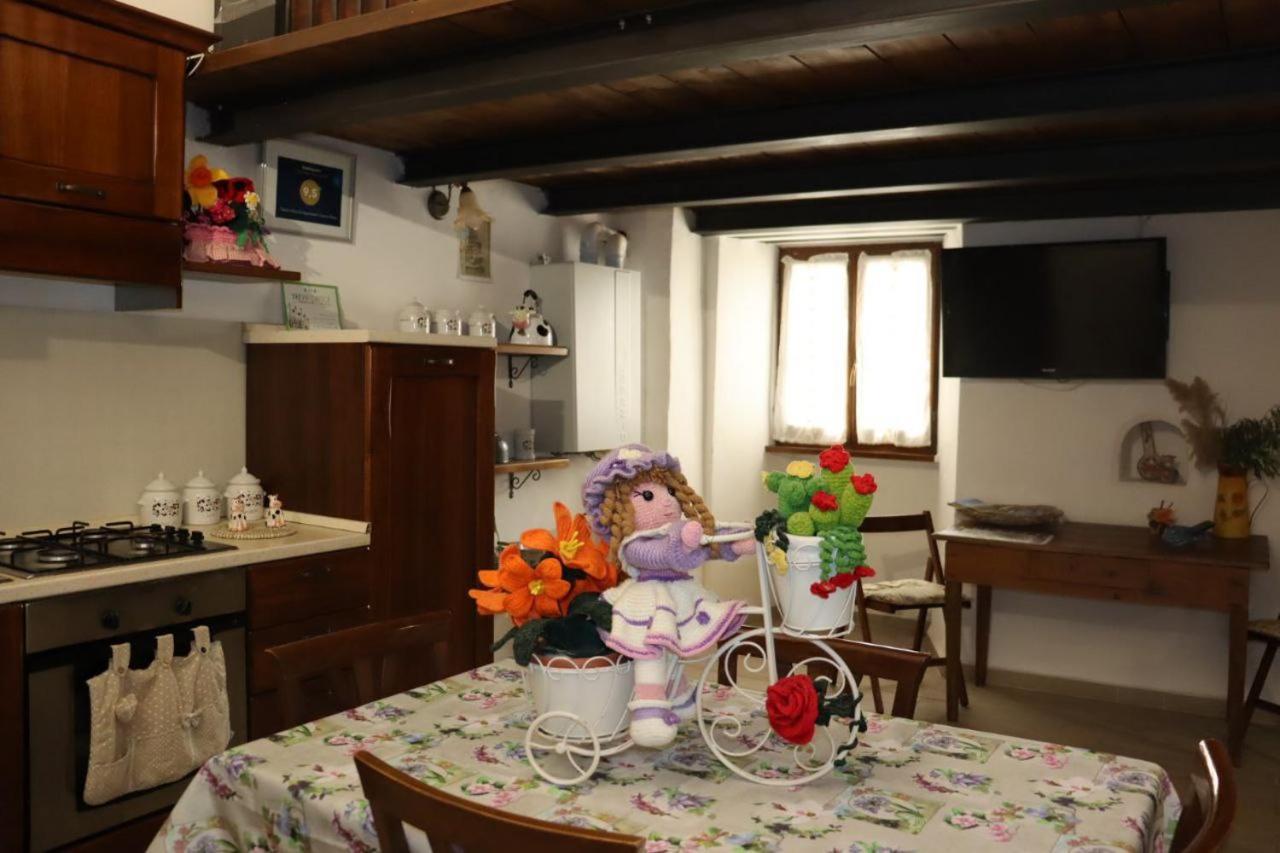 Twins' Historical Apartment Trevi Exterior foto