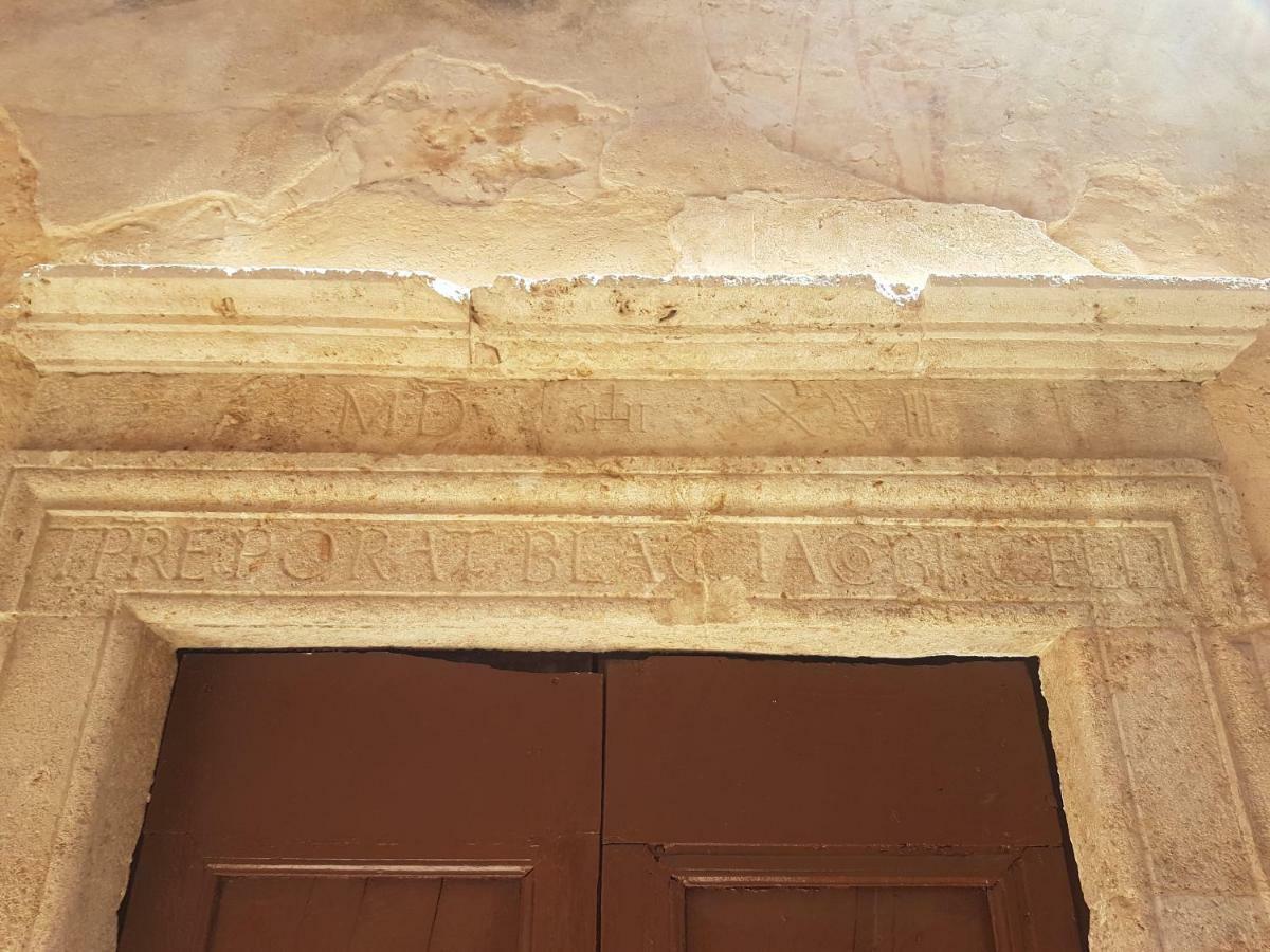 Twins' Historical Apartment Trevi Exterior foto